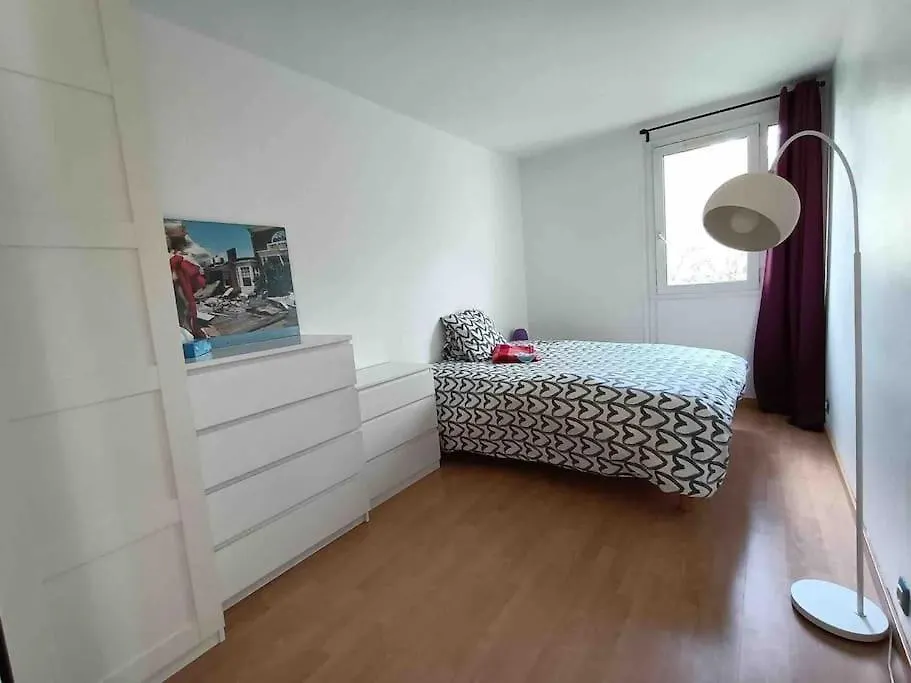 Apartment Appartement 6 Invites A 25 Min Du Centre De Paris Cachan