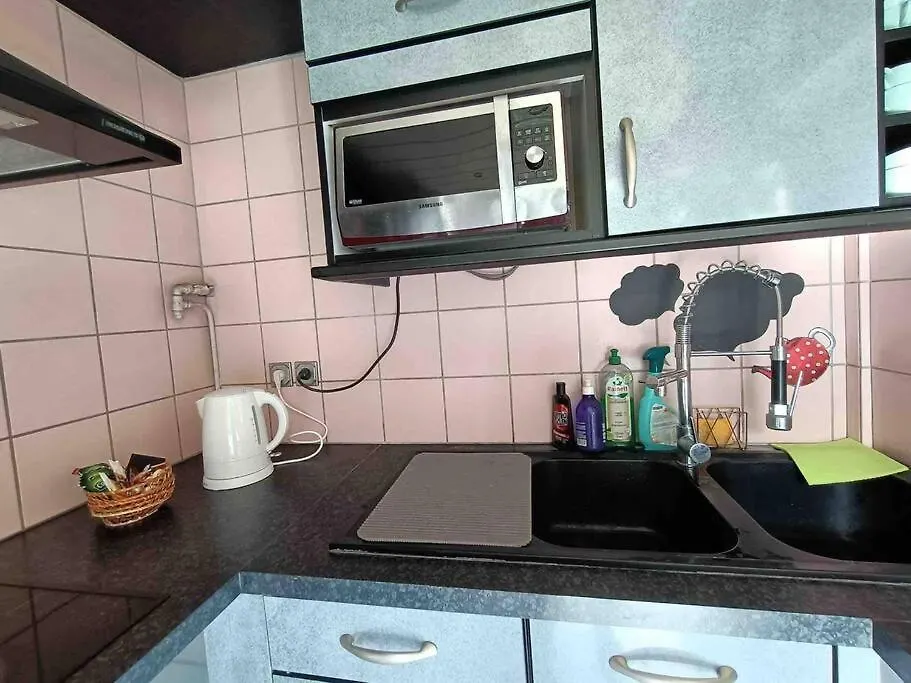Apartment Appartement 6 Invites A 25 Min Du Centre De Paris Cachan