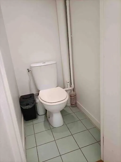 Appartement 6 Invites A 25 Min Du Centre De Paris Cachan 0*,  France